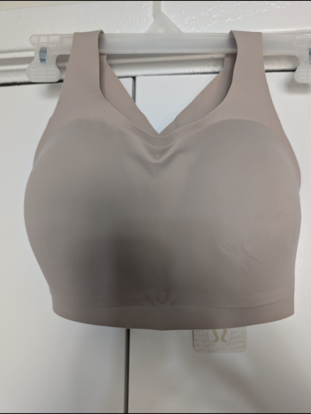 NWT Lululemon Enlite High Impact Running Bra - 34E Barely Beige
